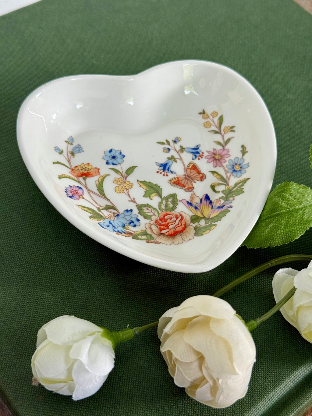 Vintage Aynsley English 'Cottage Garden' Fine Bone China Heart-Shaped Trinket Dish