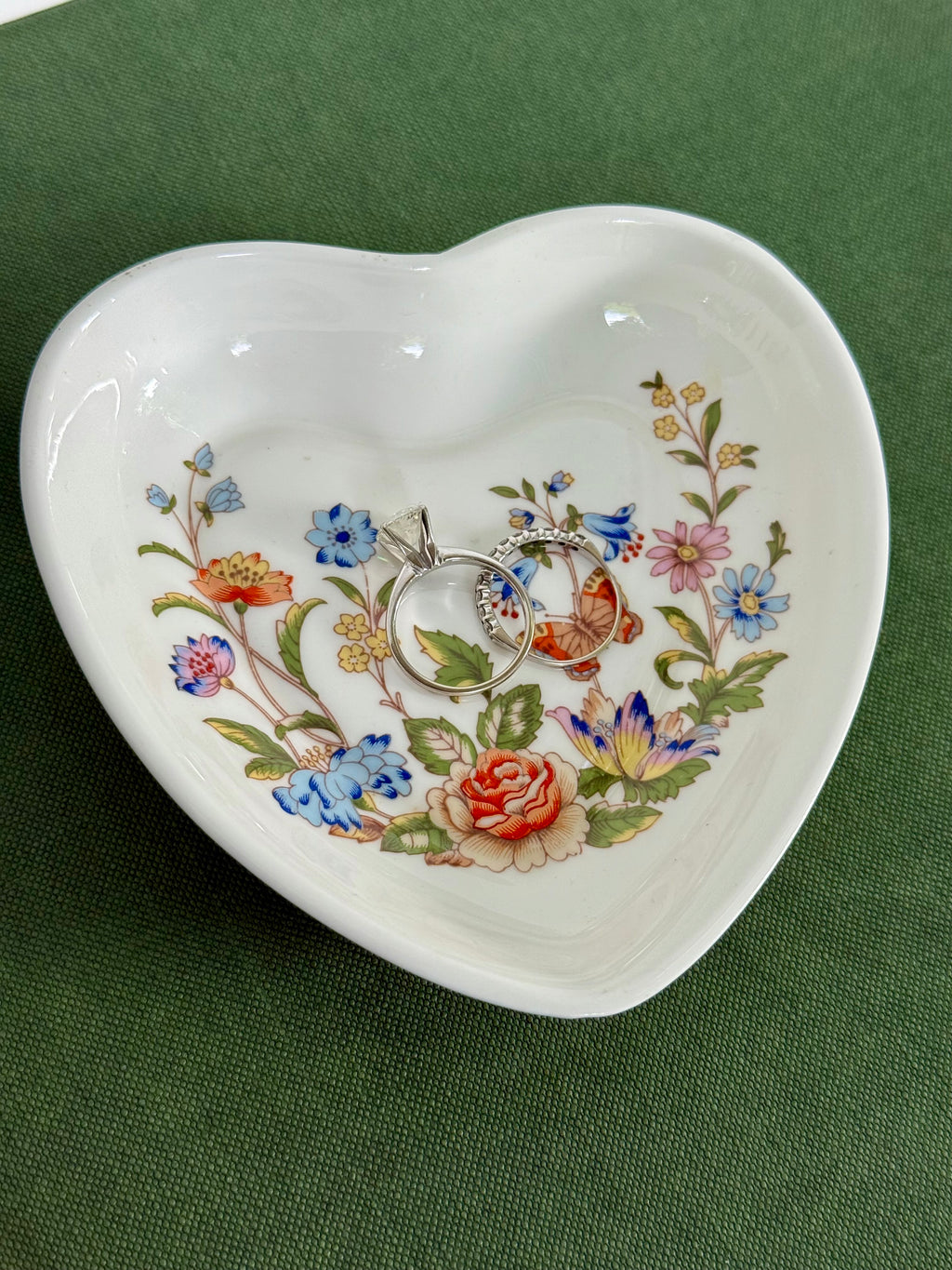 Vintage Aynsley English 'Cottage Garden' Fine Bone China Heart-Shaped Trinket Dish