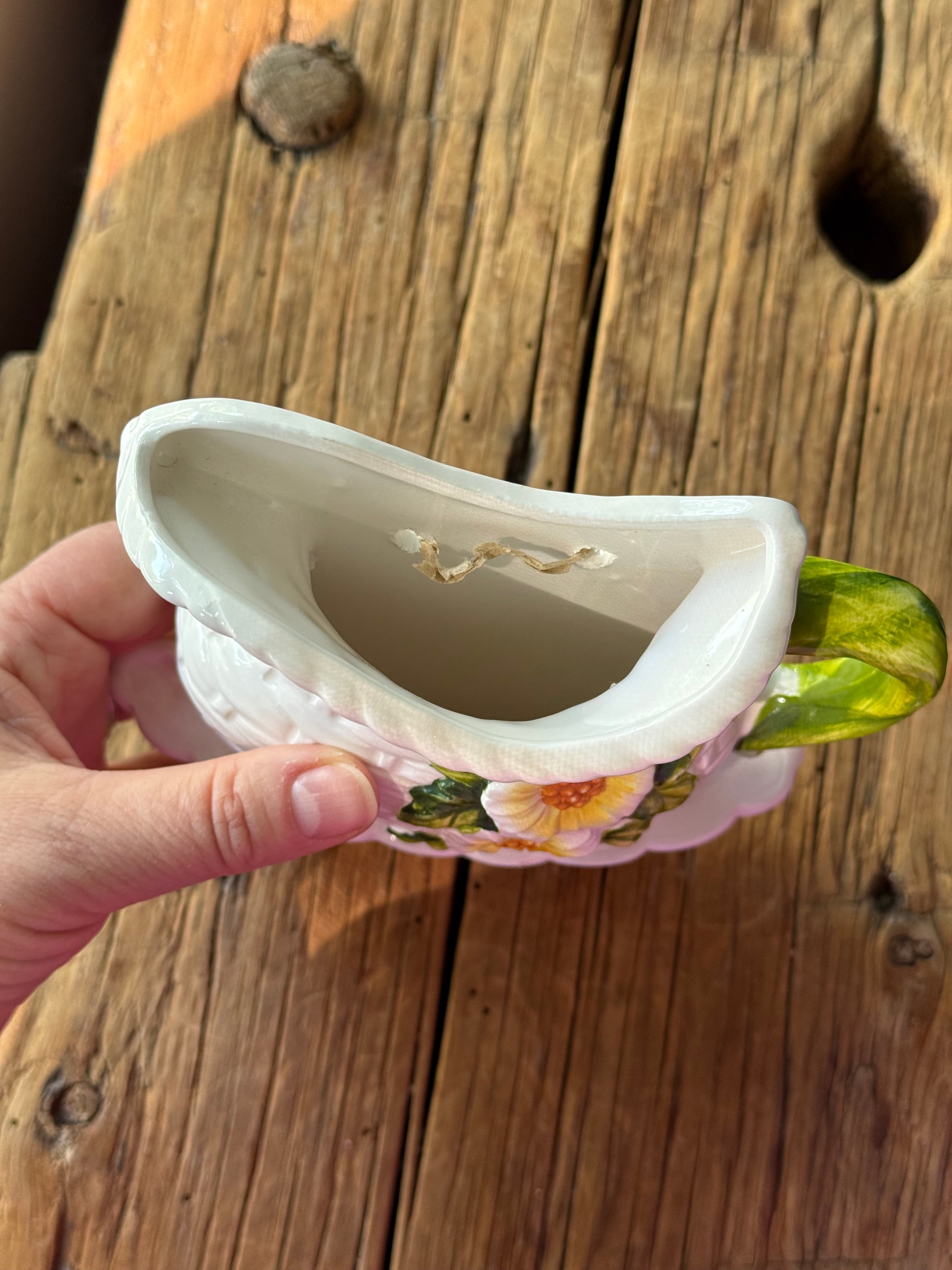 Vintage Lefton 'Rustic Daisy' Pitcher & Basin Wall Pocket Vase