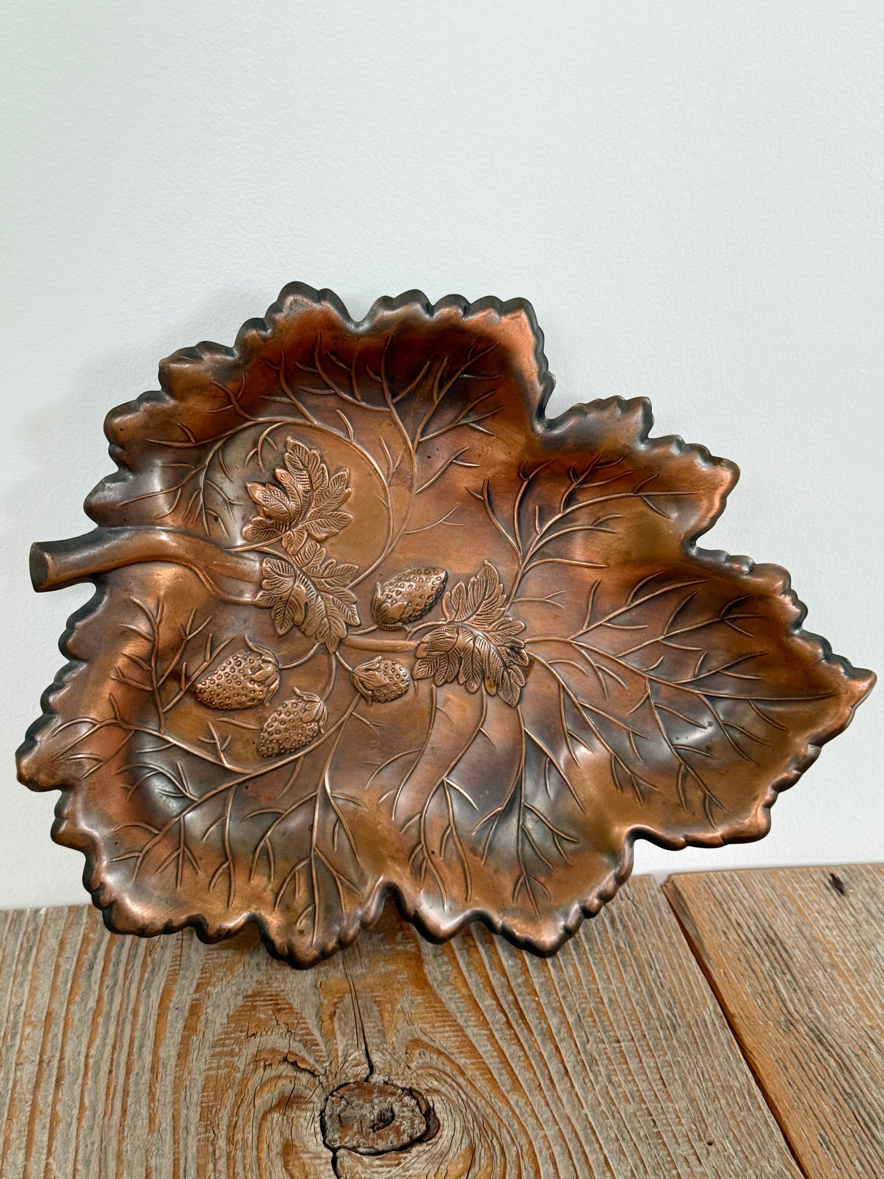 Coppercraft Guild Leaf Tray