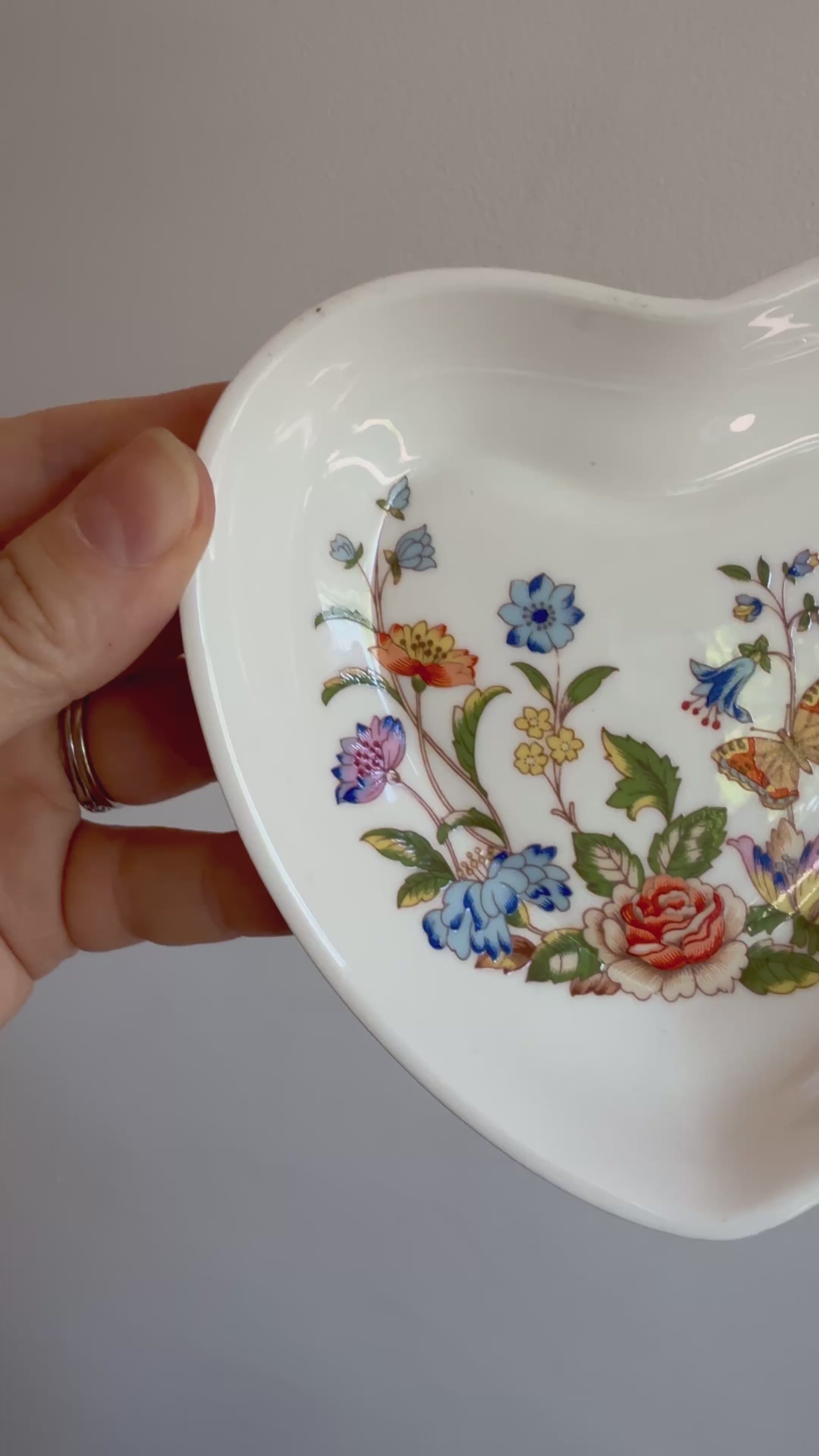 Vintage Aynsley English 'Cottage Garden' Fine Bone China Heart-Shaped Trinket Dish