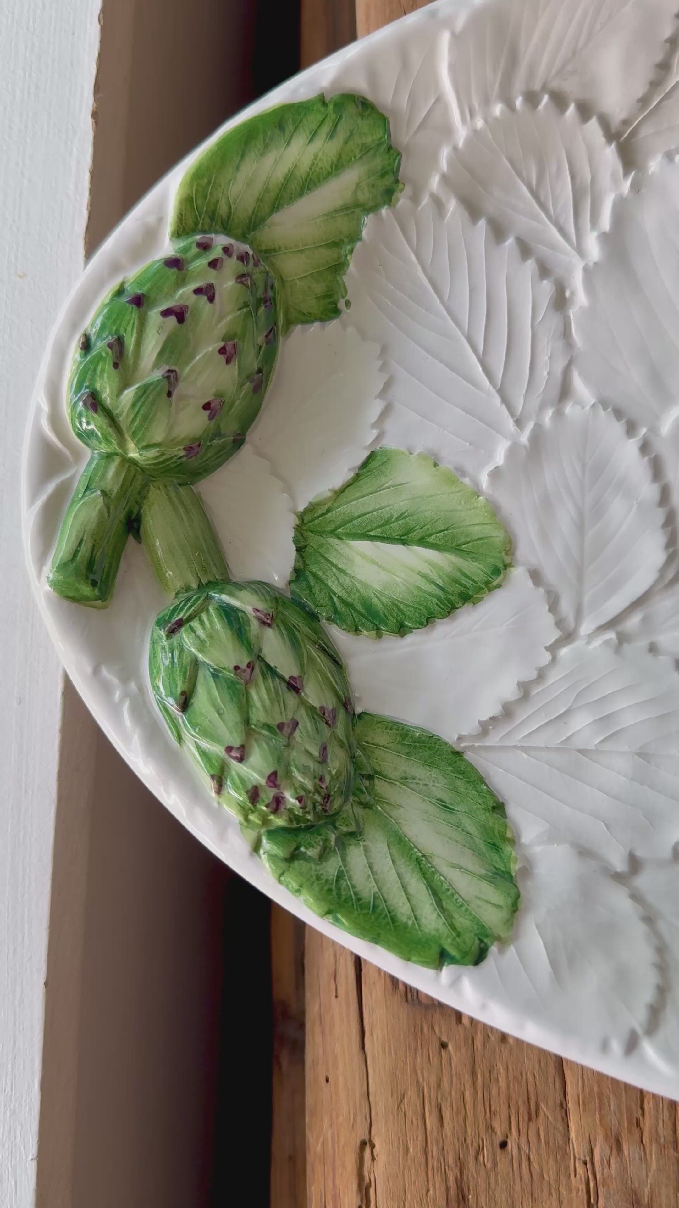 Vintage Hand-Painted Italian Majolica Artichoke Platter
